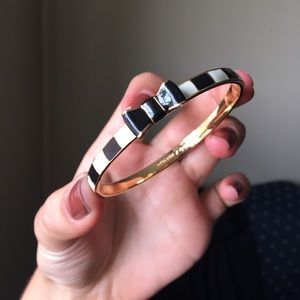 Kate Spade Take a Bow Bangle